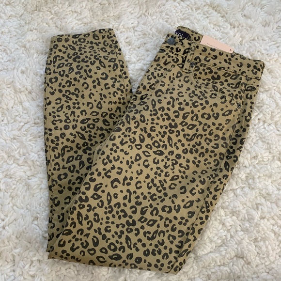 NYDJ Pants - {NYDJ} Sierra Jag Ami Skinny Ankle Jeans